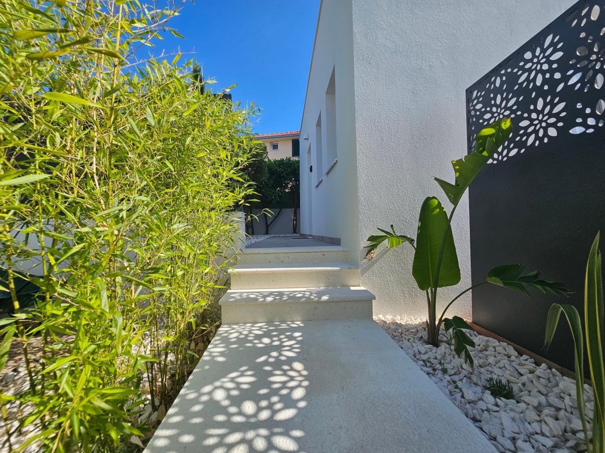 The Three Flowers Pool House Trogir Eksteriør billede