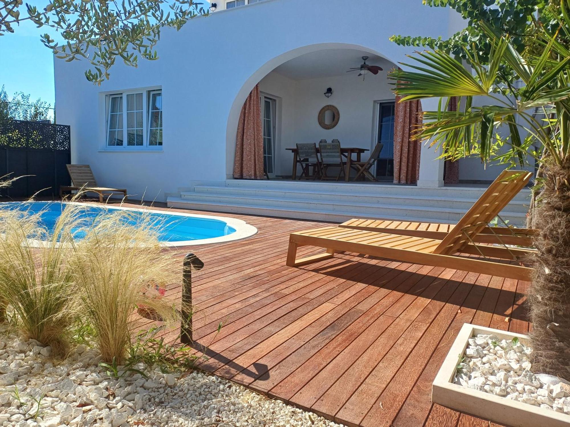 The Three Flowers Pool House Trogir Eksteriør billede